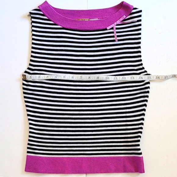 Black and white striped Sleeveless top with pink trim - Picture 2 of 7